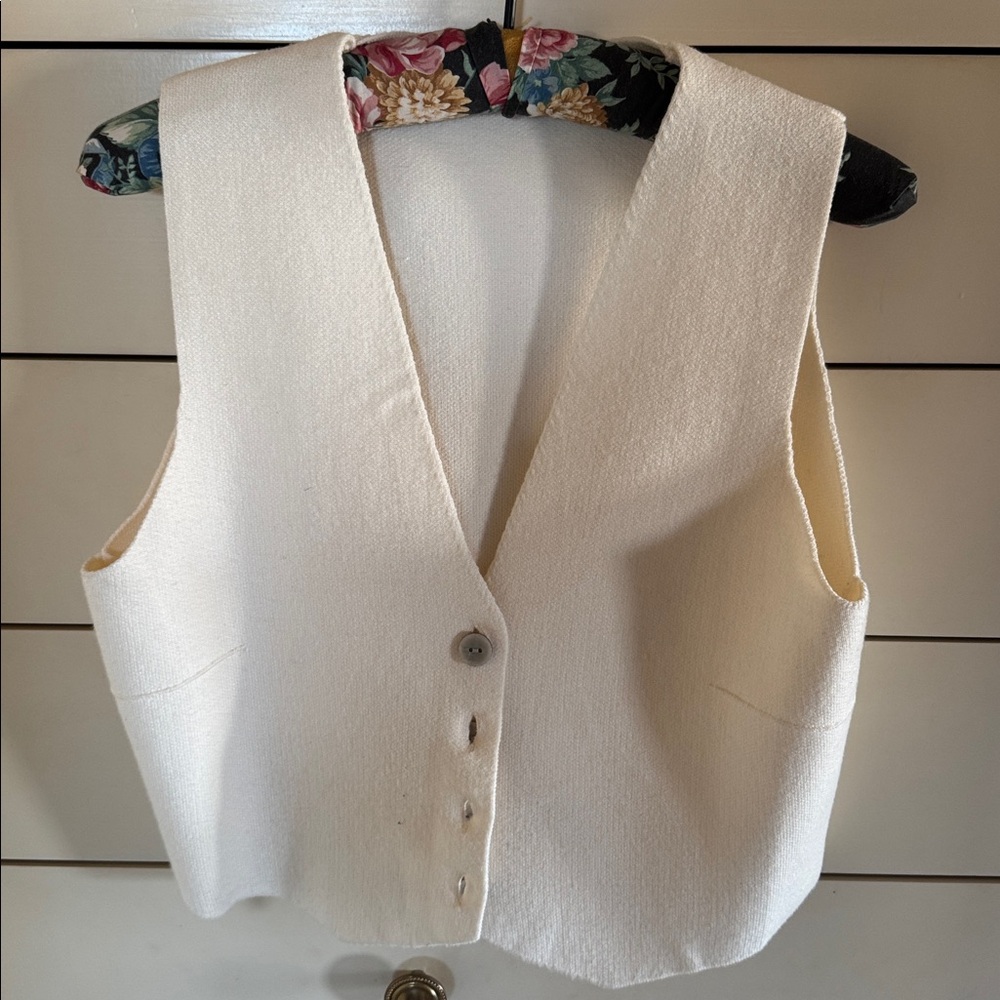 Zara Off-White Knit Vest